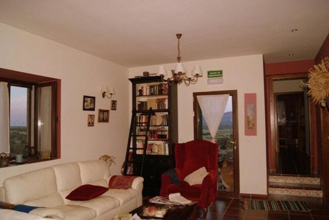 Casa Rural El Linaje De Los Cinco Sombreros Gallegos De San Vicente Екстериор снимка