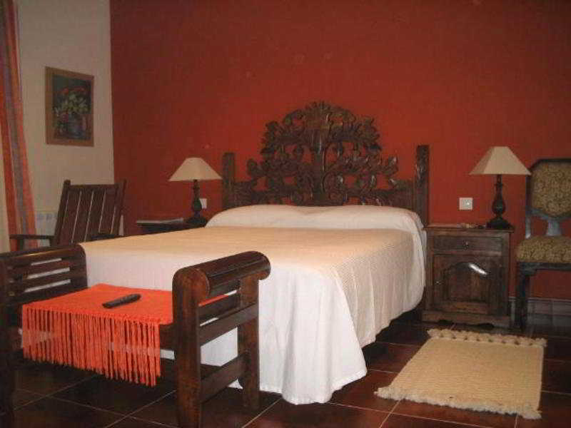 Casa Rural El Linaje De Los Cinco Sombreros Gallegos De San Vicente Екстериор снимка