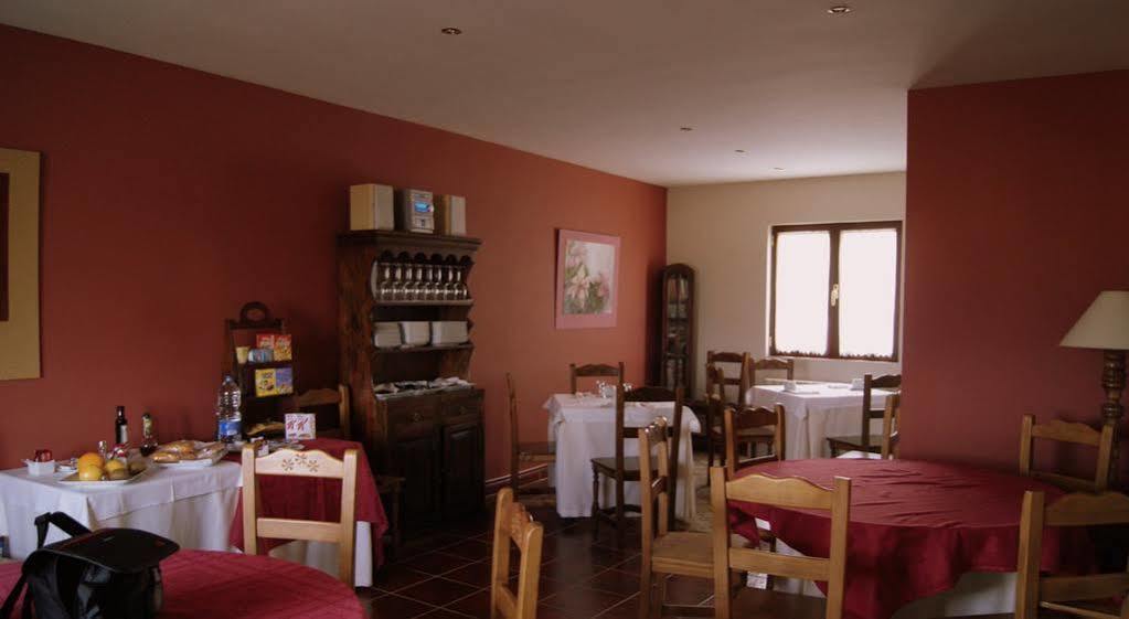 Casa Rural El Linaje De Los Cinco Sombreros Gallegos De San Vicente Екстериор снимка