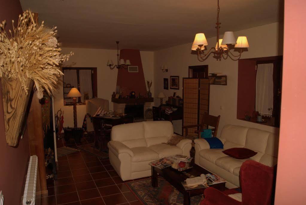 Casa Rural El Linaje De Los Cinco Sombreros Gallegos De San Vicente Екстериор снимка